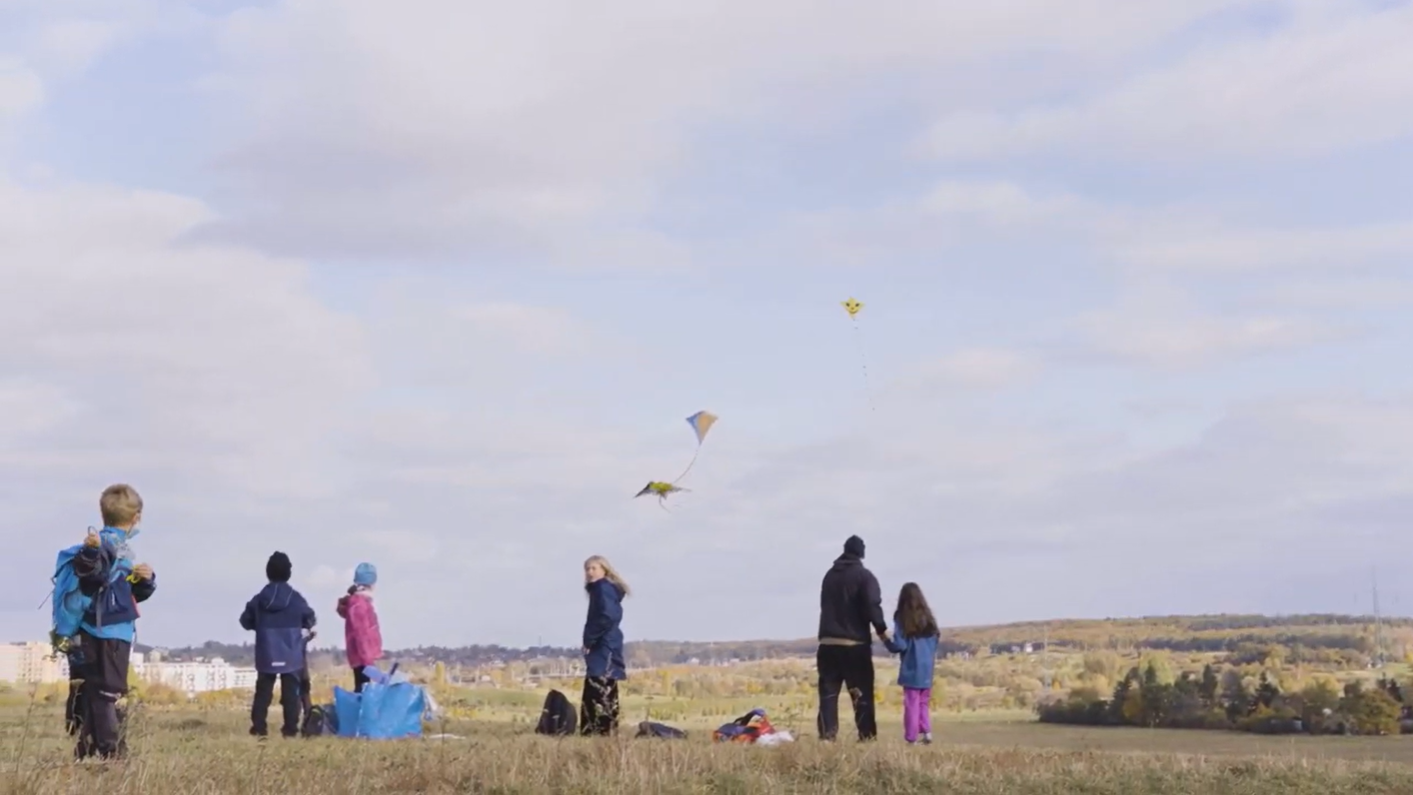 Go Fly a Kite for Peace with Coach Tom!
